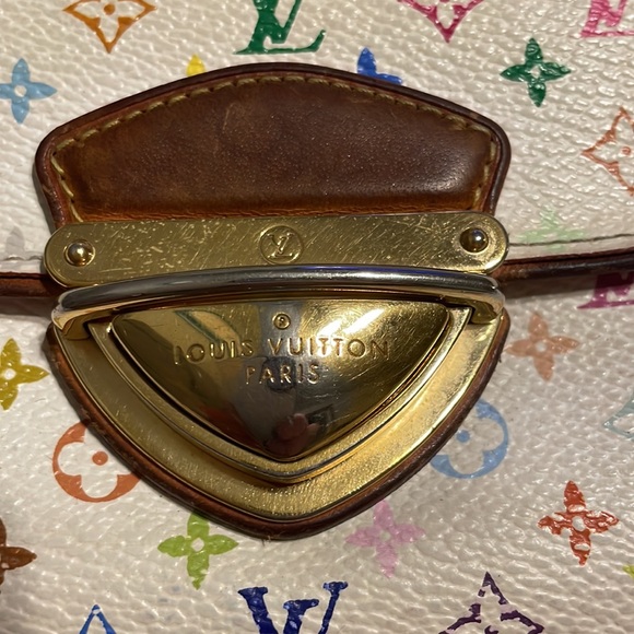 Louis Vuitton wallet - Picture 2 of 9